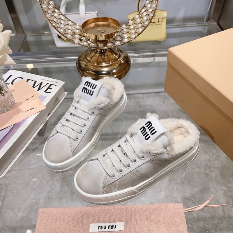 Miu Miu Casual Shoes